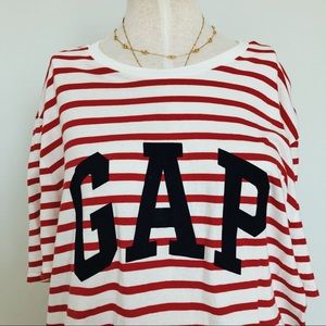 Gap Red and White Striped T-Shirt